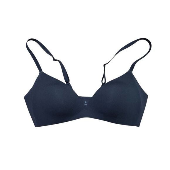 Lululemon take shape black bra - Picture 4 of 7